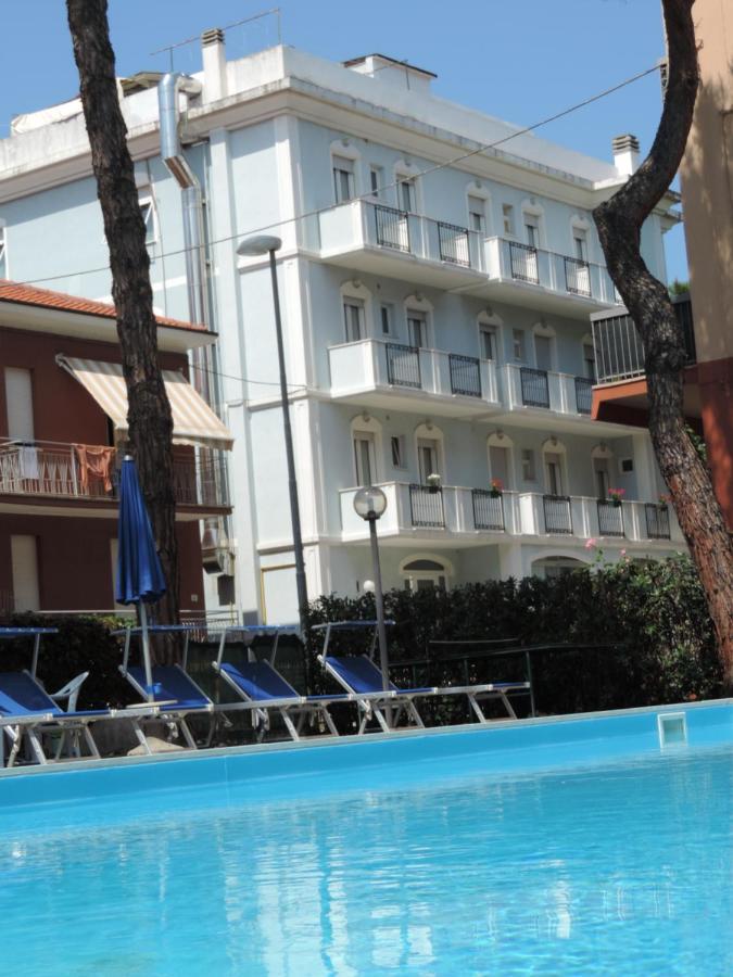 Hotel Liliana Rimini Extérieur photo